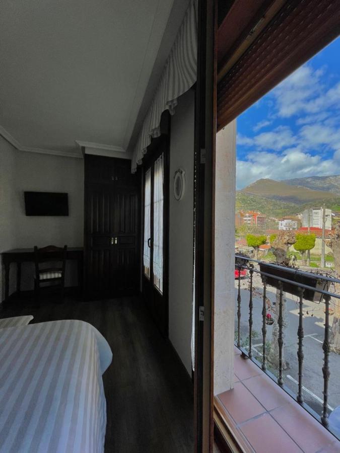 Hotel Rural El Torrejon Аренас-де-Кабралес Экстерьер фото